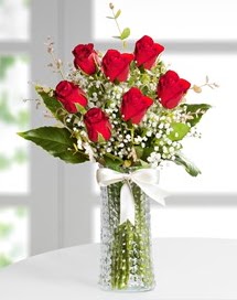 Cam vazoda 7 adet kırmızı gül  Ankara çiçek , çiçekçi , çiçekçilik 