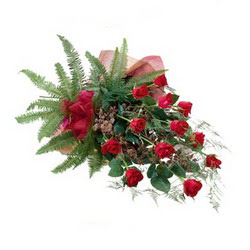  Ankara online çiçek gönderme sipariş  10 adet kirmizi gül özel buket çiçek siparisi