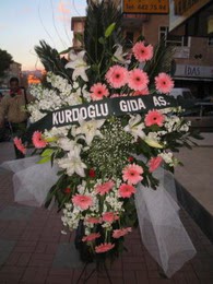 kazablanka,gerbera,sebboy ferforje  Ankara çiçekçi mağazası 